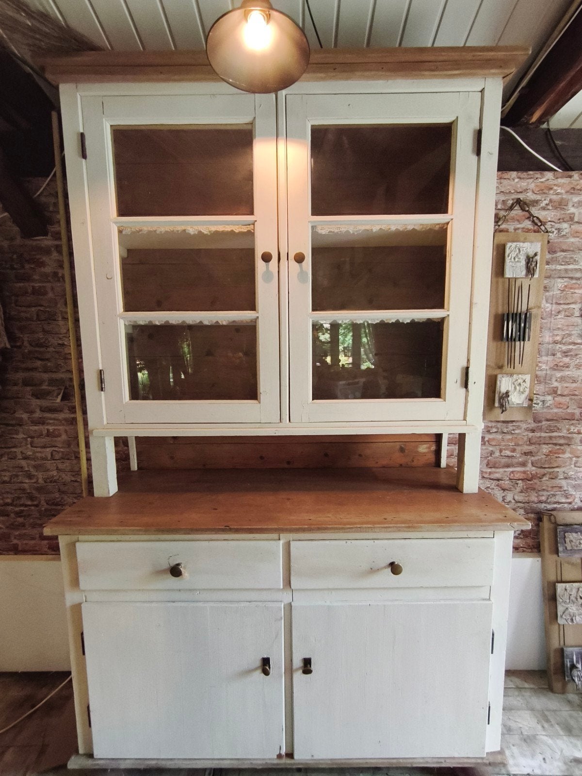 oude buffetkast, Ophalen