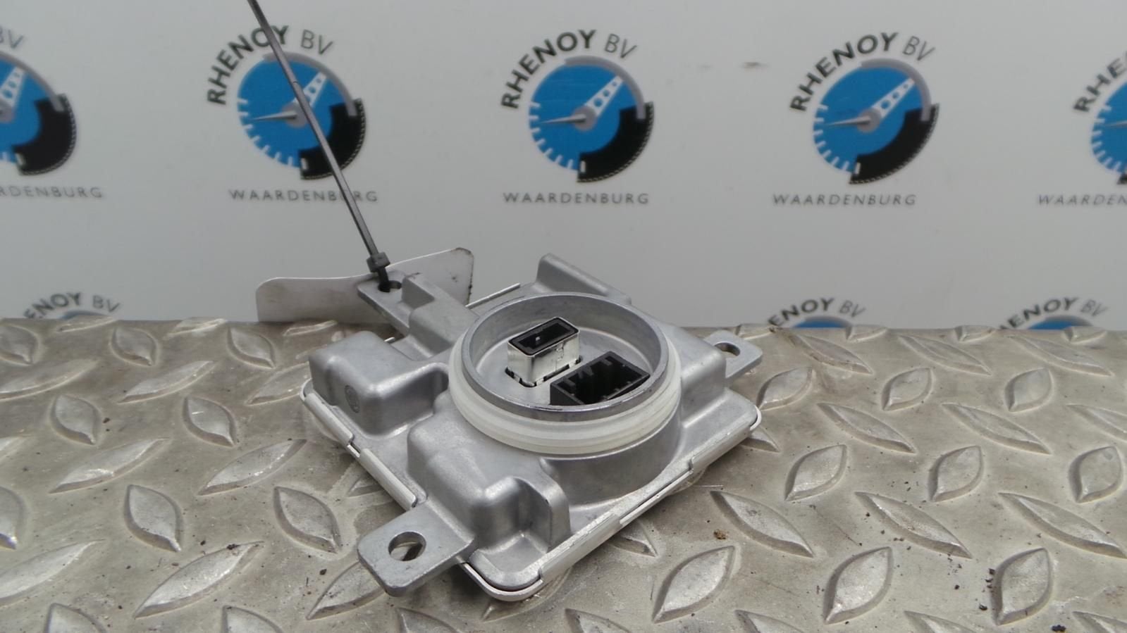 VOLVO V40 XENON STUURAPPARAAT 2014, Ophalen of Verzenden, Gebruikt, Stiba lid