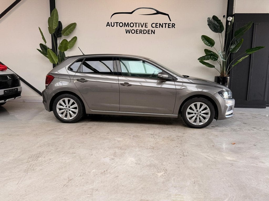 Volkswagen Polo 1.5 TSI DSG CLIMA CAMERA CRUISE START/STOP, Auto's, Stof, Zwart, 4 cilinders, 150 pk