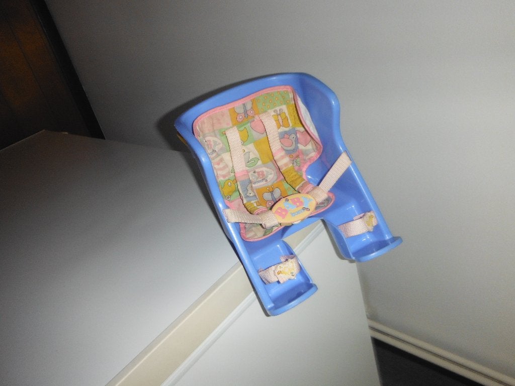 baby born tafelstoeltje/fietsstoeltje  per item, Ophalen, Zo goed als nieuw, Babypop