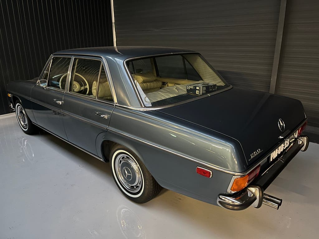 Mercedes Benz W114 250 S., foto 5