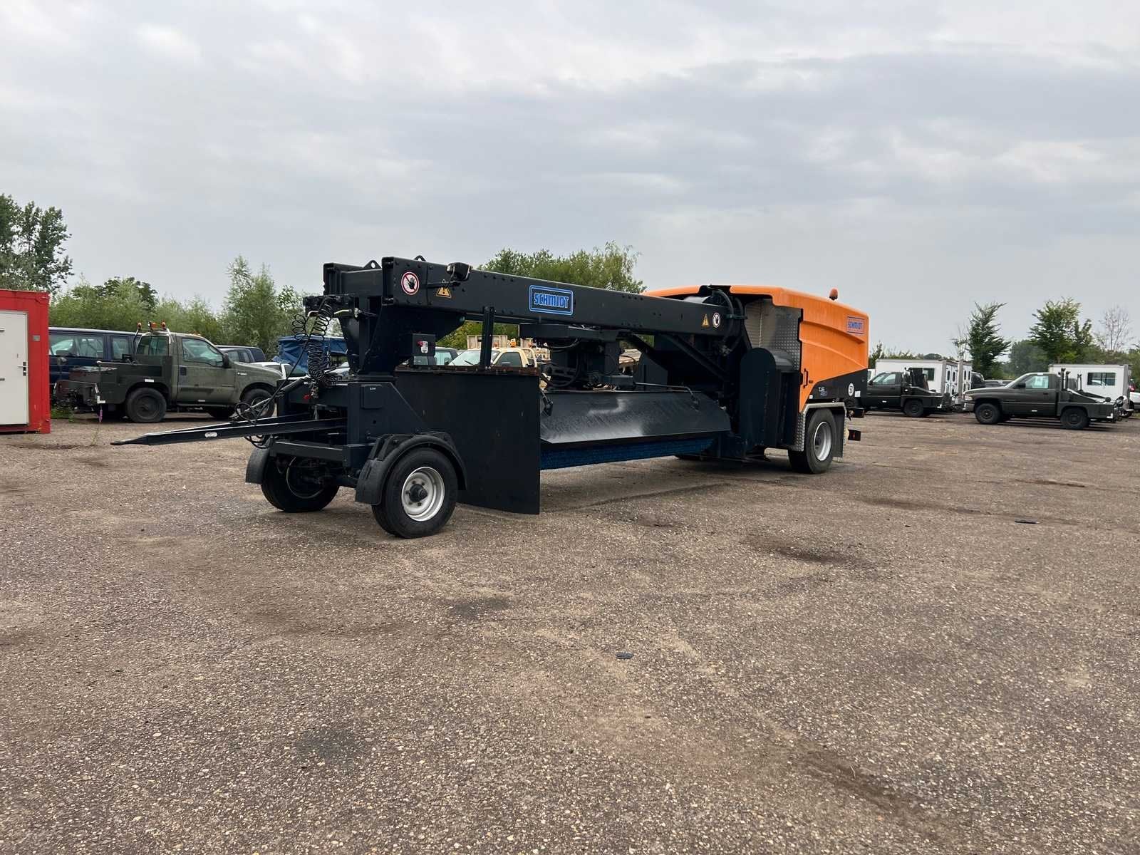 2012 Schmidt TJS 420 Airport Jet Sweeper, Auto's, Vrachtwagens, Overige brandstoffen, Bedrijf, Aanhangers en Opleggers, Te koop