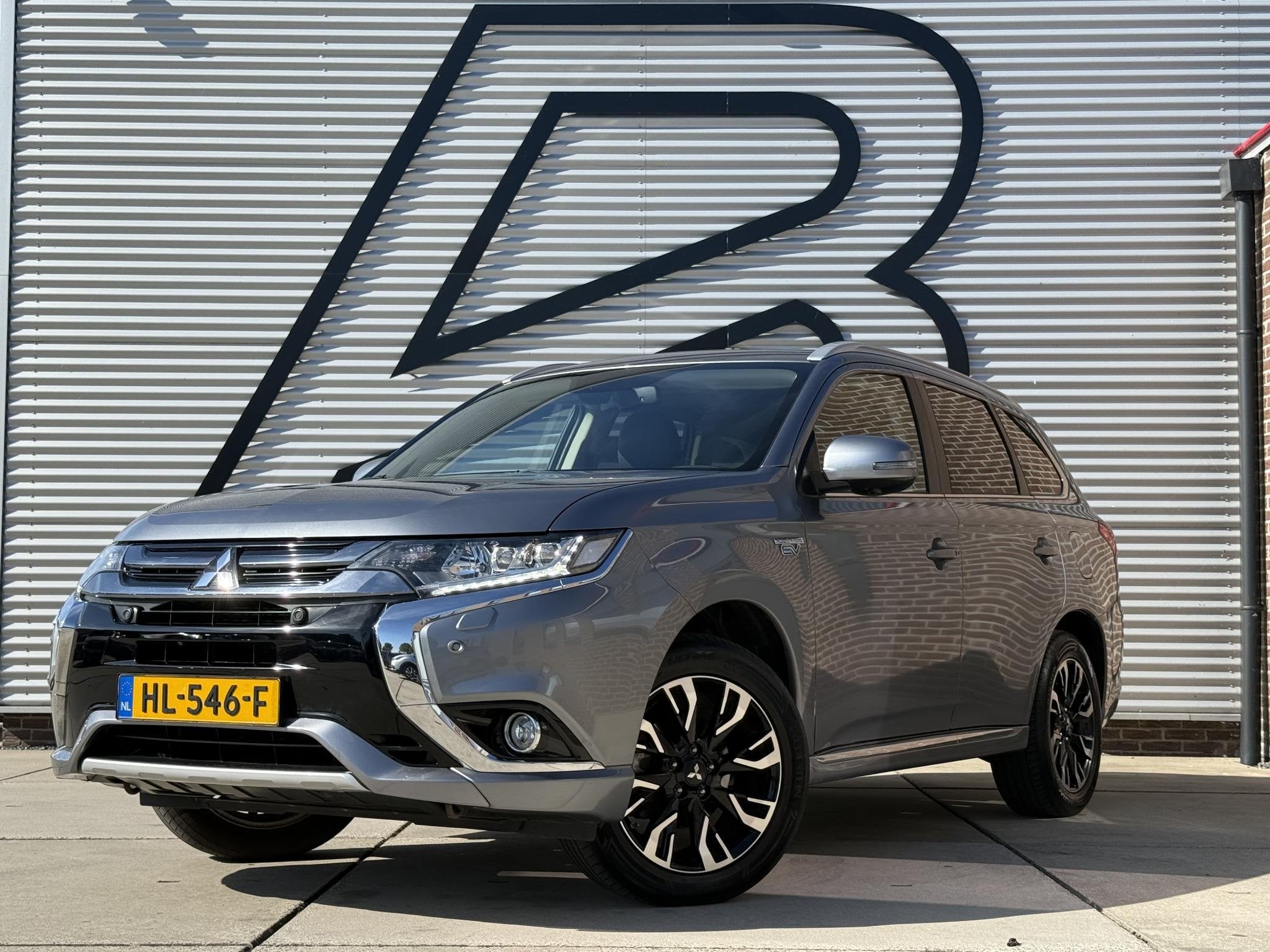 Mitsubishi Outlander 2.0 PHEV instyle+ 1e Eigenaar|Navi|Open, Auto's, 1998 cc, Euro 6, 4 cilinders, 1820 kg