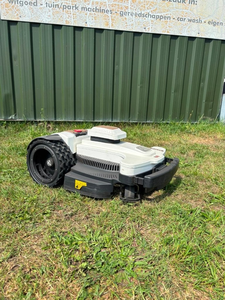 Ambrogio robotmaaier, Ophalen, Bestuurbaar via app, Ambrogio, Zo goed als nieuw