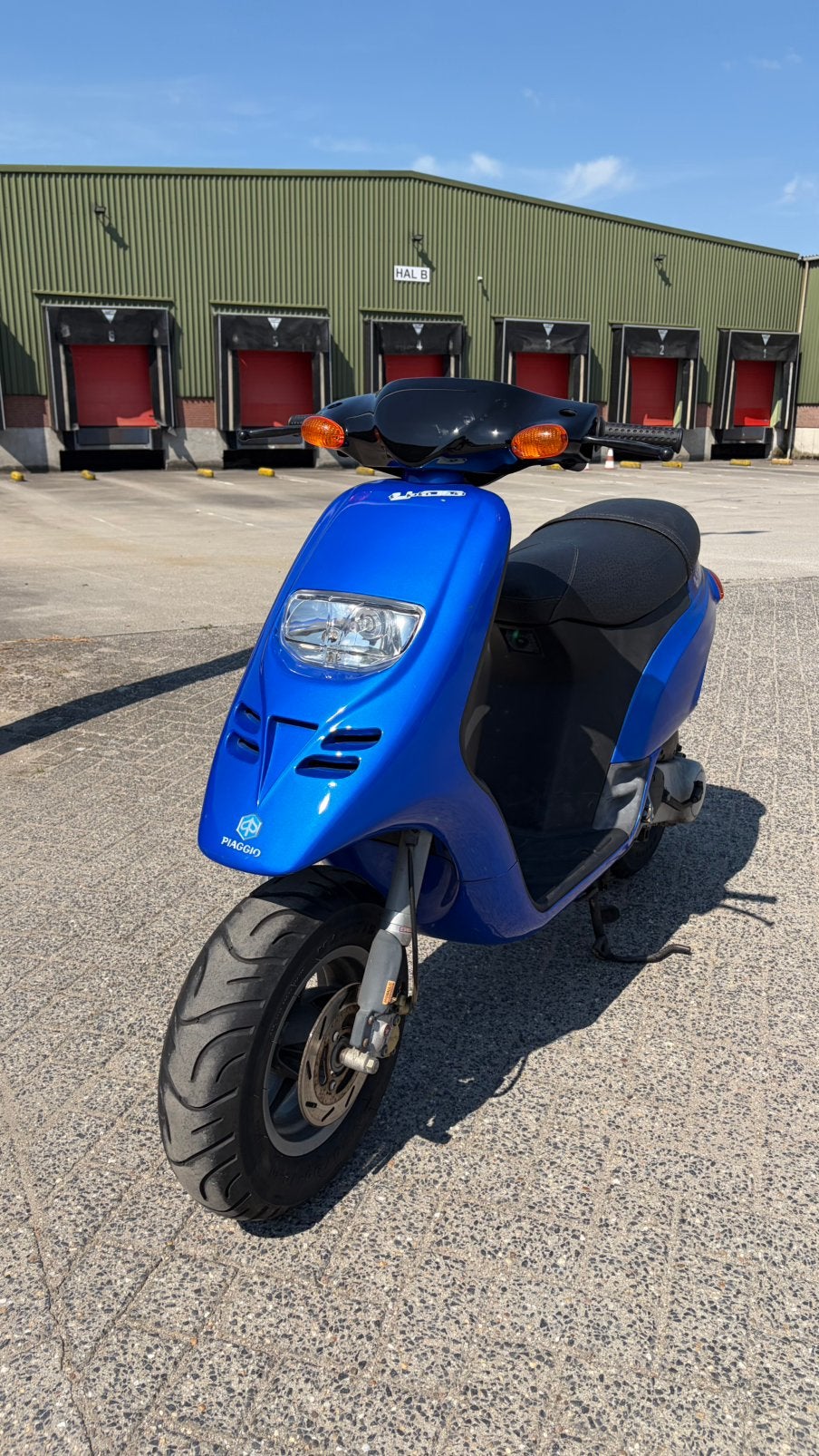 Piaggio typhoon, Ophalen, Zo goed als nieuw, Benzine, Zip