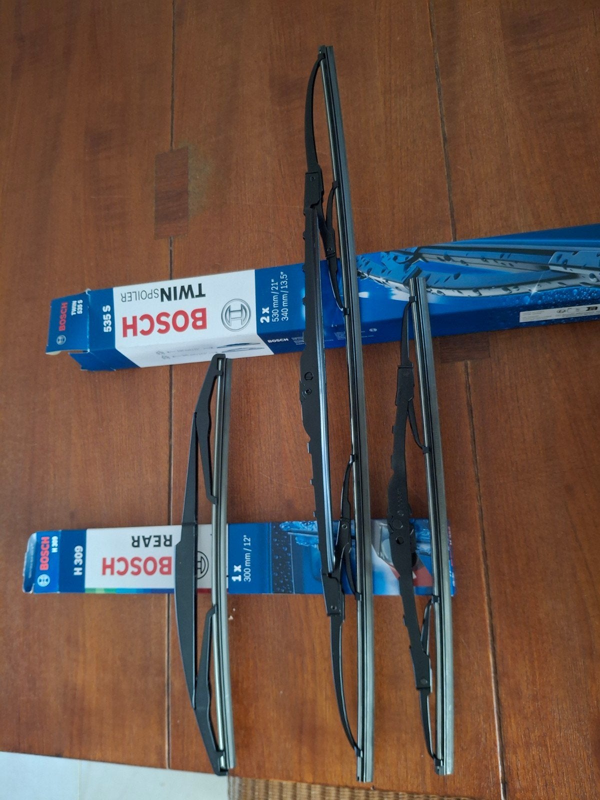 Complete set Bosch Ruitenwissers, Ophalen, Nieuw, Universele onderdelen