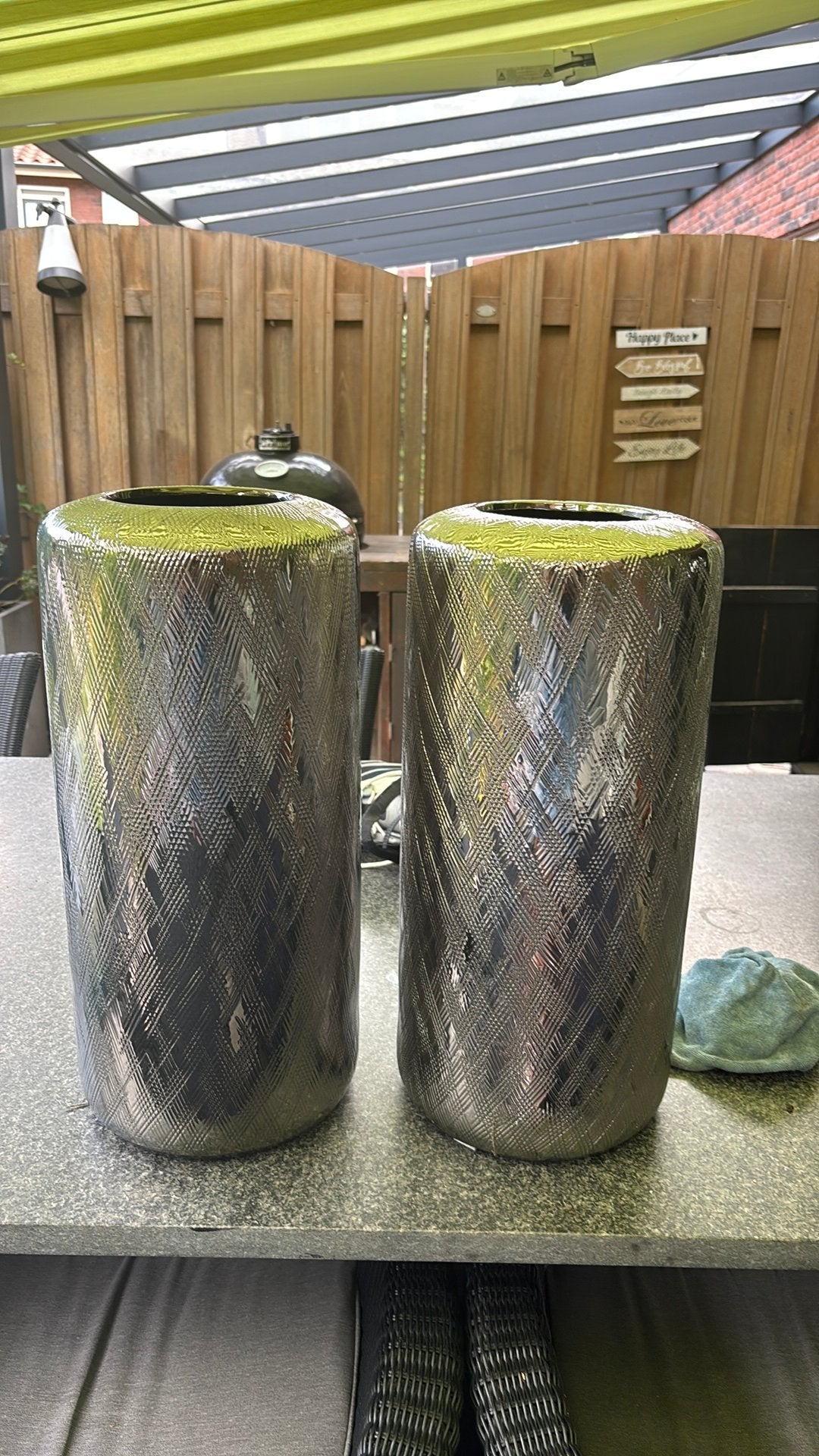 2 hoge bloempotten / plantenbakken, Ophalen, Gebruikt, Rond, Binnen