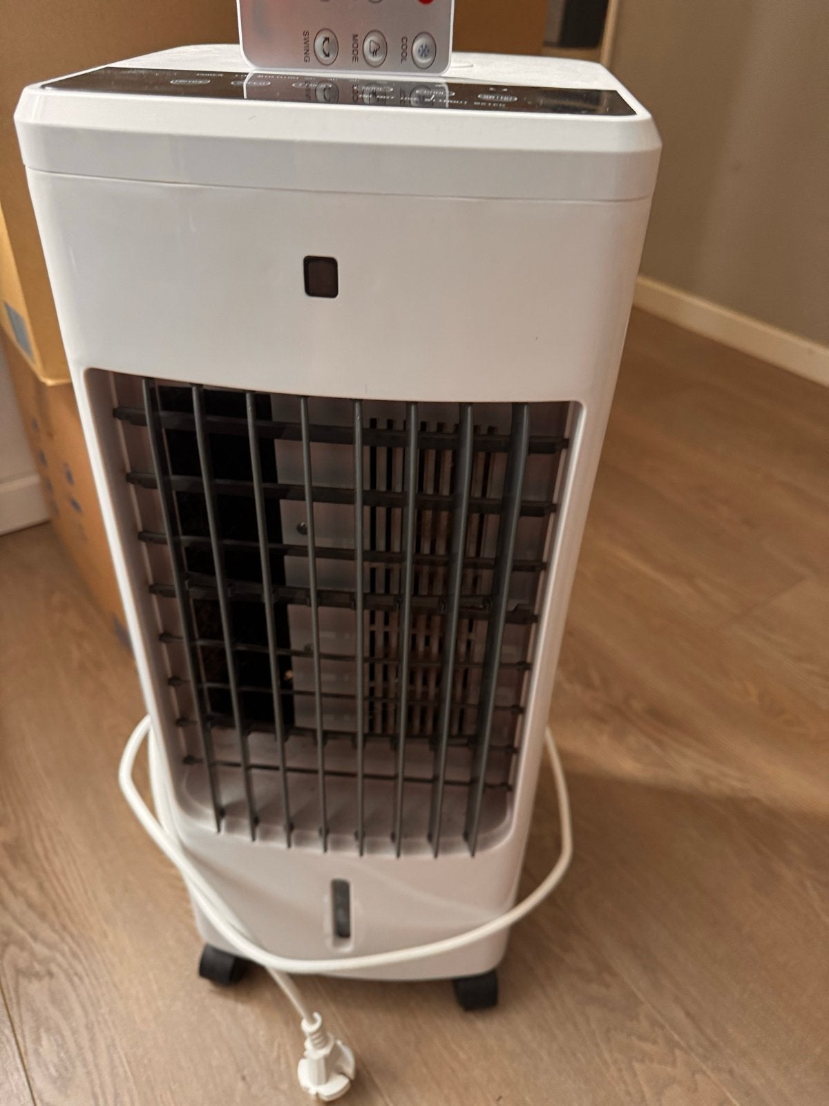 Mobiele airco met afstandsbediening, Witgoed en Apparatuur, Airco's, Ophalen, Gebruikt, Minder dan 60 m³, 3 snelheden of meer