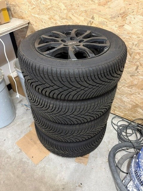 winterbanden, Auto-onderdelen, Banden en Velgen, Ophalen, 16 inch, Nieuw, Band(en)