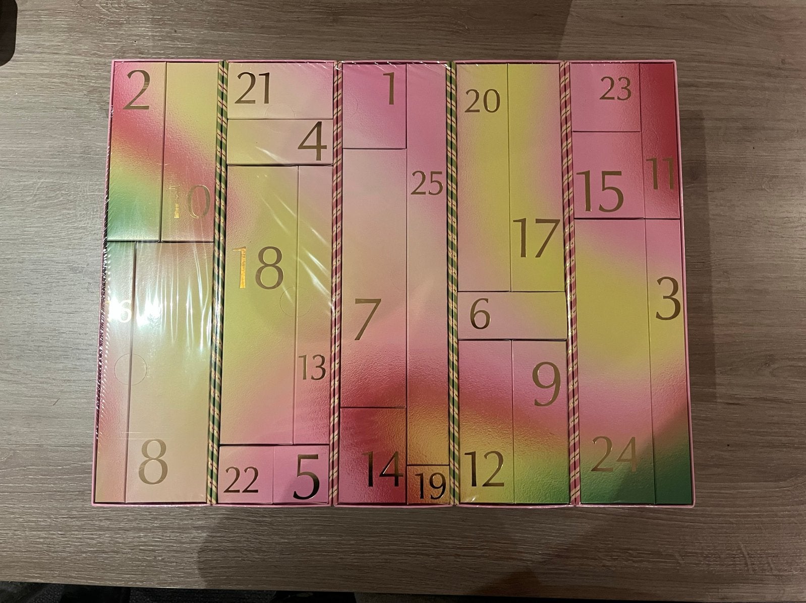 Bijenkorf Adventskalender 2026, Sieraden, Tassen en Uiterlijk, Uiterlijk | Cosmetica en Make-up, Ophalen of Verzenden, Nieuw, Overige kleuren