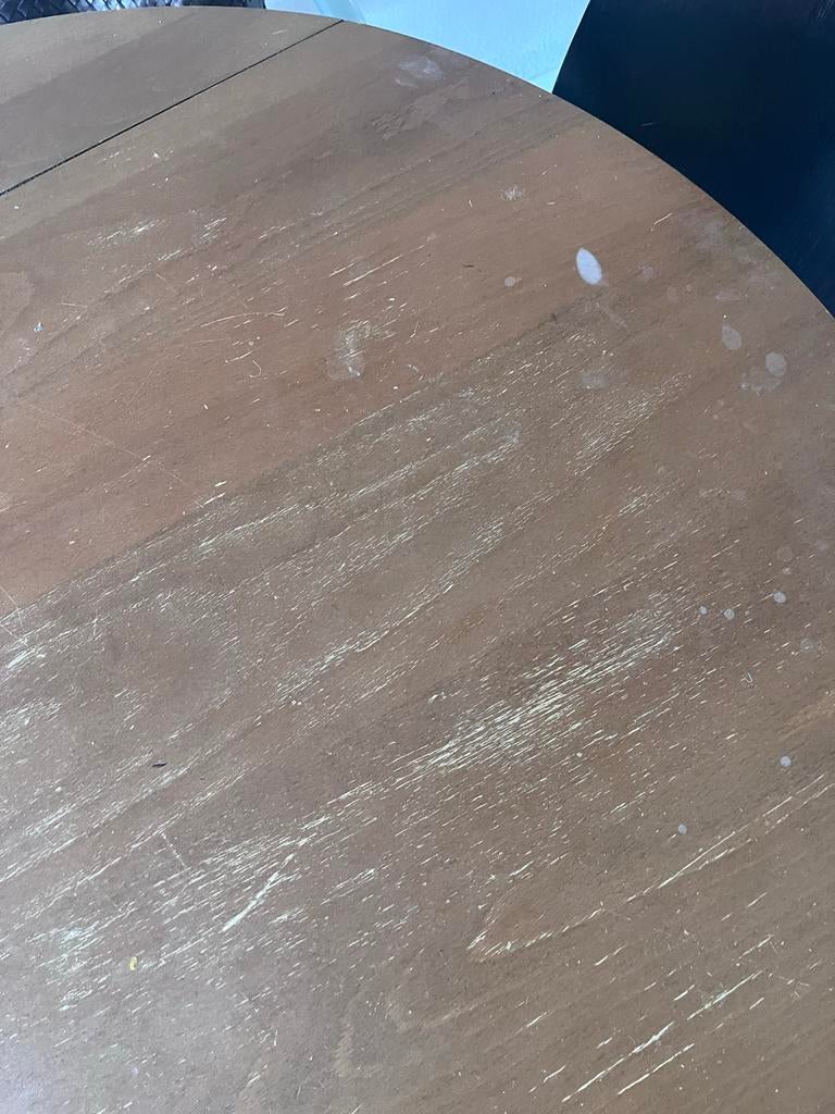 Ronde houten eettafel - Gebruikt gratis af te halen, Huis en Inrichting, Tafelonderdelen, Ophalen, Zo goed als nieuw, Rond, 50 tot 100 cm