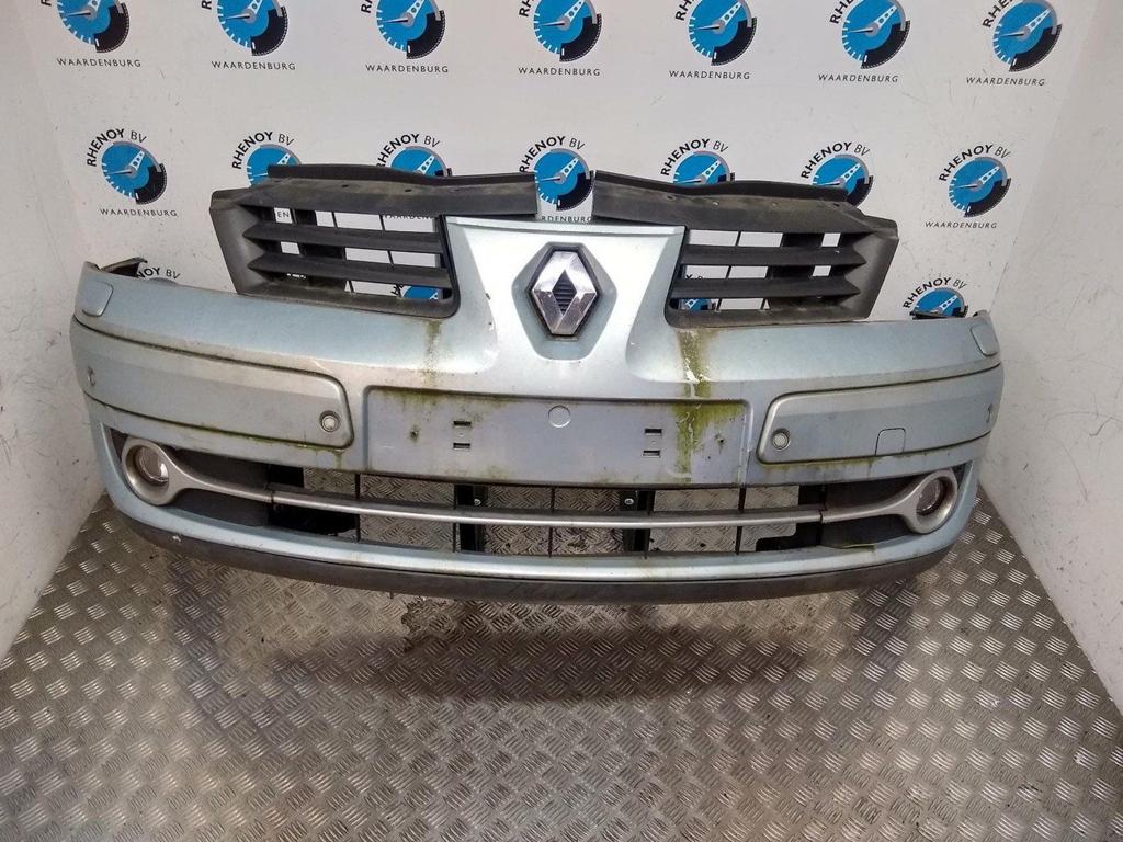 RENAULT ESPACE 3.0 dci v6 initiale VOORBUMPER 2006, Gebruikt, Voor, Ophalen of Verzenden, Stiba lid