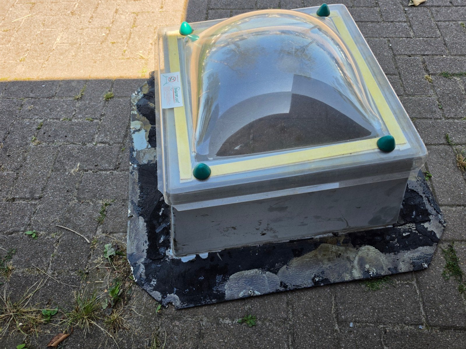 Gebruikte lichtkoepel voor plat dak, Ophalen, Kunststof, Gebruikt, Overige kleuren