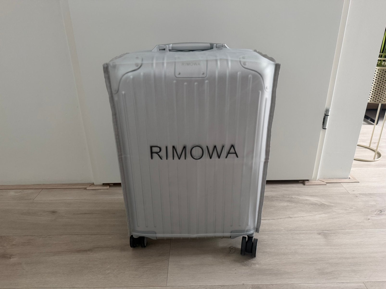 RIMOWA CABIN KOFFER, Sieraden, Tassen en Uiterlijk, Ophalen of Verzenden, Nieuw, Metaal, 70 cm of meer