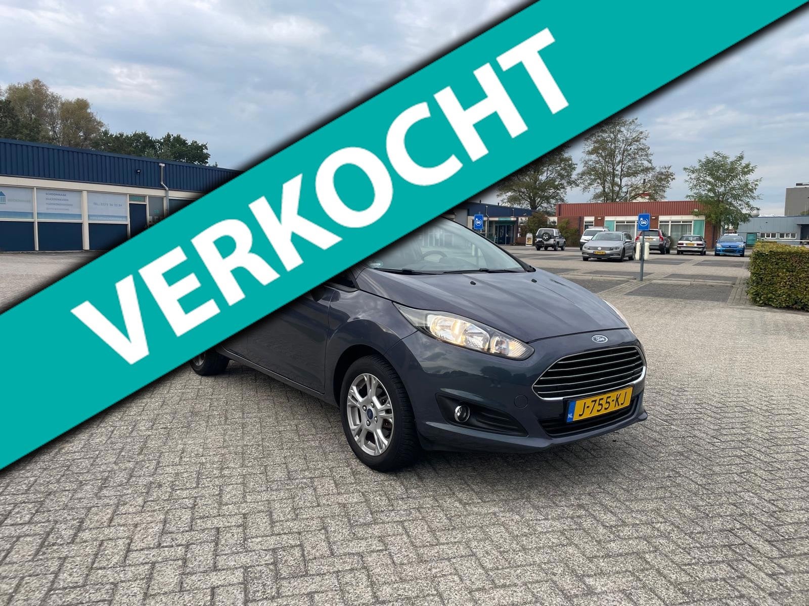 Ford Fiesta 1.0 Titanium TREKHAAK, Auto's, Voorwielaandrijving, Euro 5, 525 kg, Bedrijf