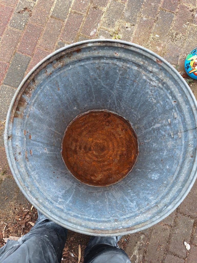 Zinken spullen, Ophalen