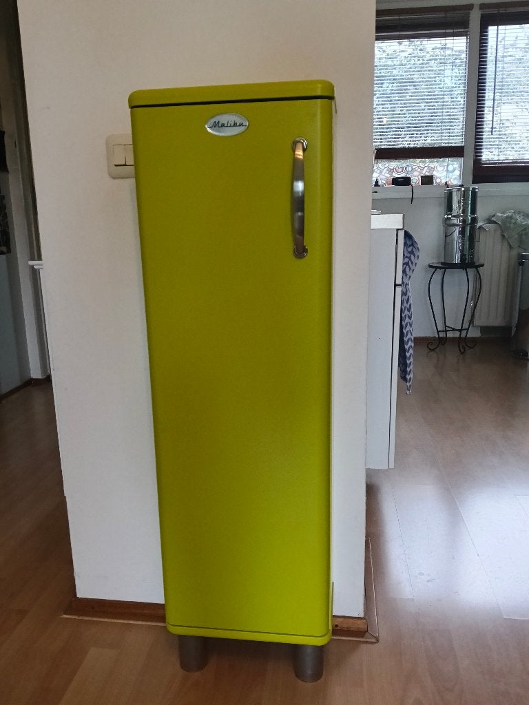 Kastje Malibu groen, Ophalen, Gebruikt