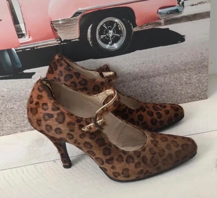 Sacha pumps 36, Ophalen of Verzenden, Zo goed als nieuw, Bruin