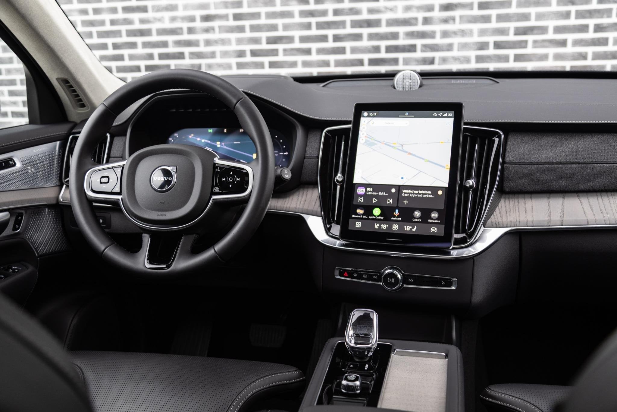 Volvo XC90 2.0 T8 Plug-in Hybrid AWD Ultra Dark Exec. Ed. |, Gebruikt, Euro 6, 4 cilinders, Zwart