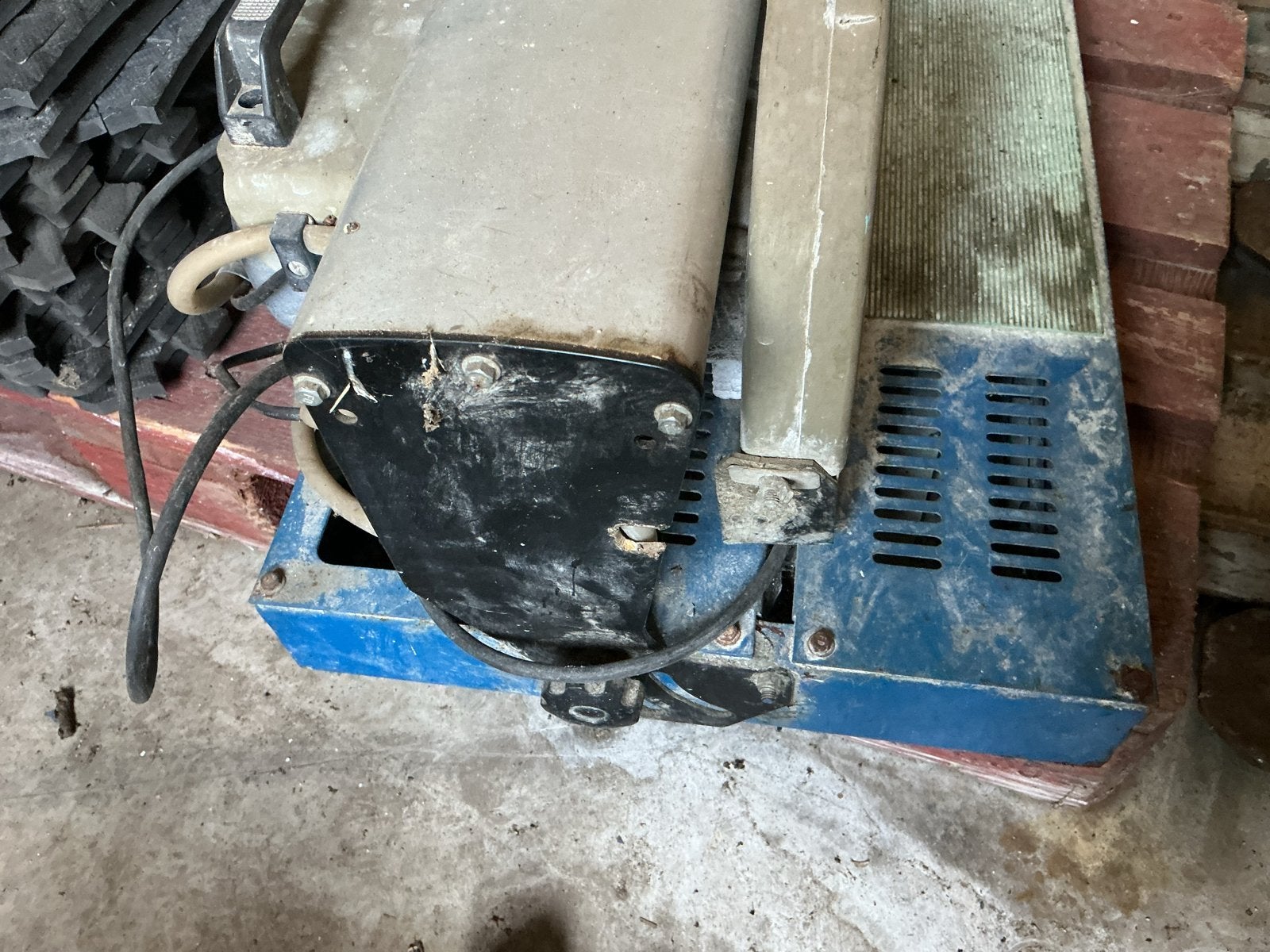 POWER TOOL ZBL-170 Werkbankslijpmachine, Ophalen, Gebruikt, Minder dan 700 watt, Werkbankslijpmachine