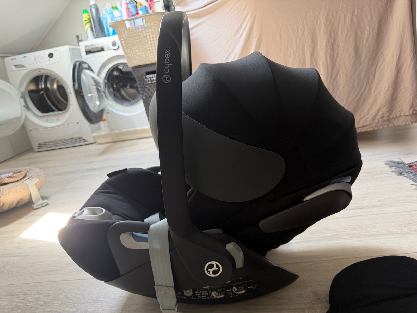 Cybex Cloud Z i-Size met Isofix base draaibaar, Kinderen en Baby's, Autogordel of Isofix, Zijbescherming, Zo goed als nieuw, 0 t/m 13 kg