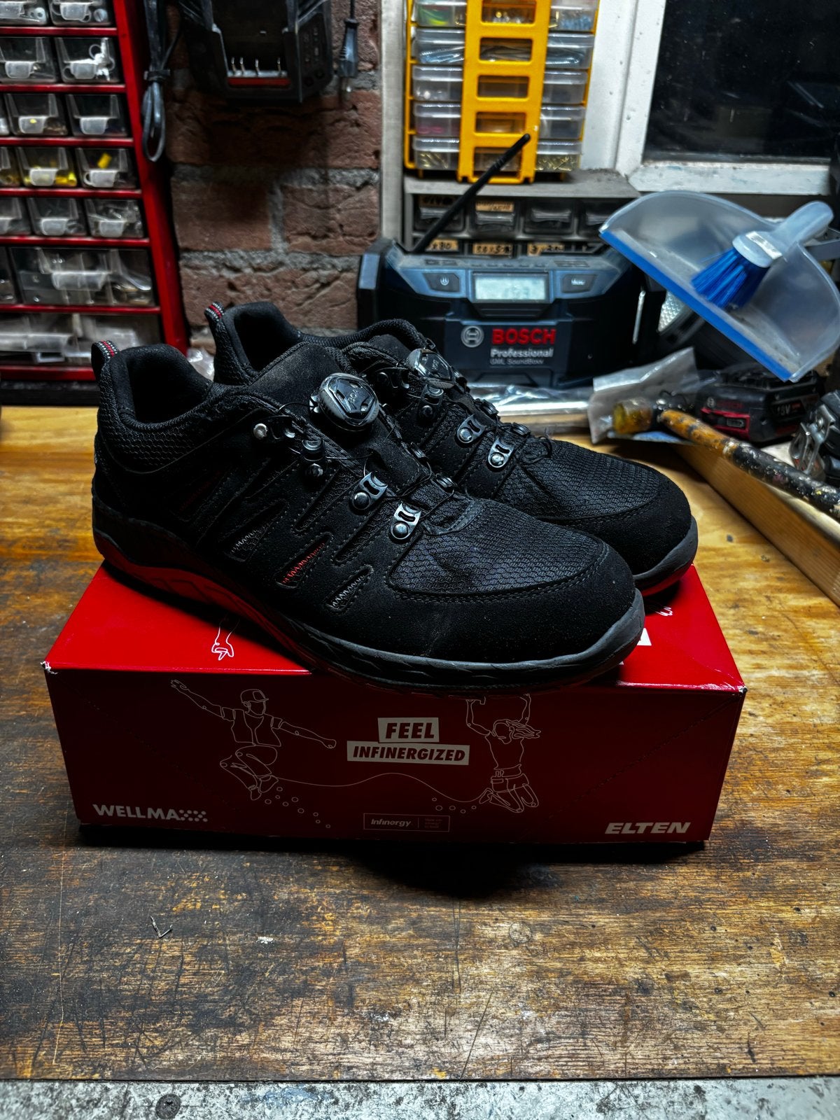 Elten Maddox Boa werkschoenen - Zwart/Rood - Maat 43, Ophalen of Verzenden, Nieuw, Zwart, Werkschoenen