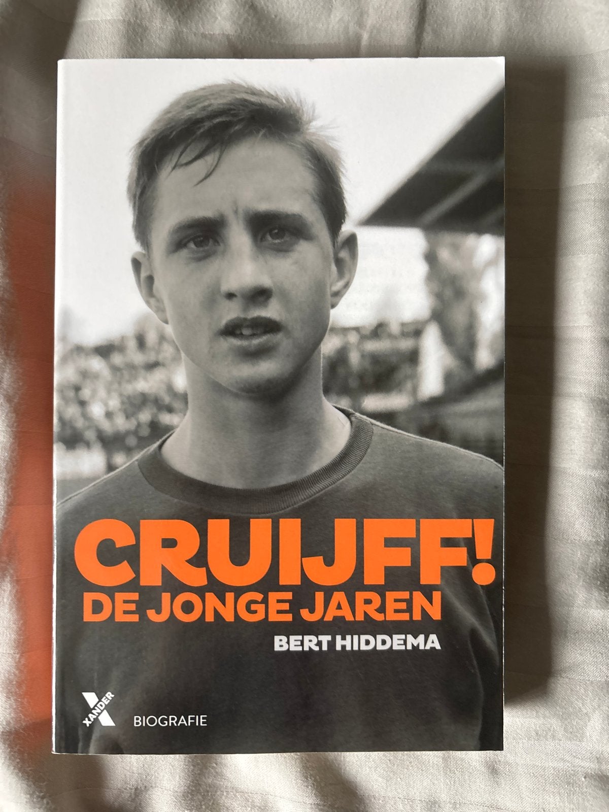 Cruijff! De Jonge Jaren - Biografie van Johan Cruijff, Ophalen of Verzenden, Nieuw, Sport