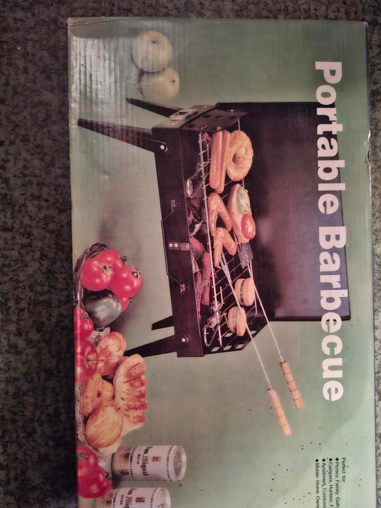 Nieuwe Draagbare Barbecue - Perfect voor Picknicks & Campers, Ophalen, Nieuw