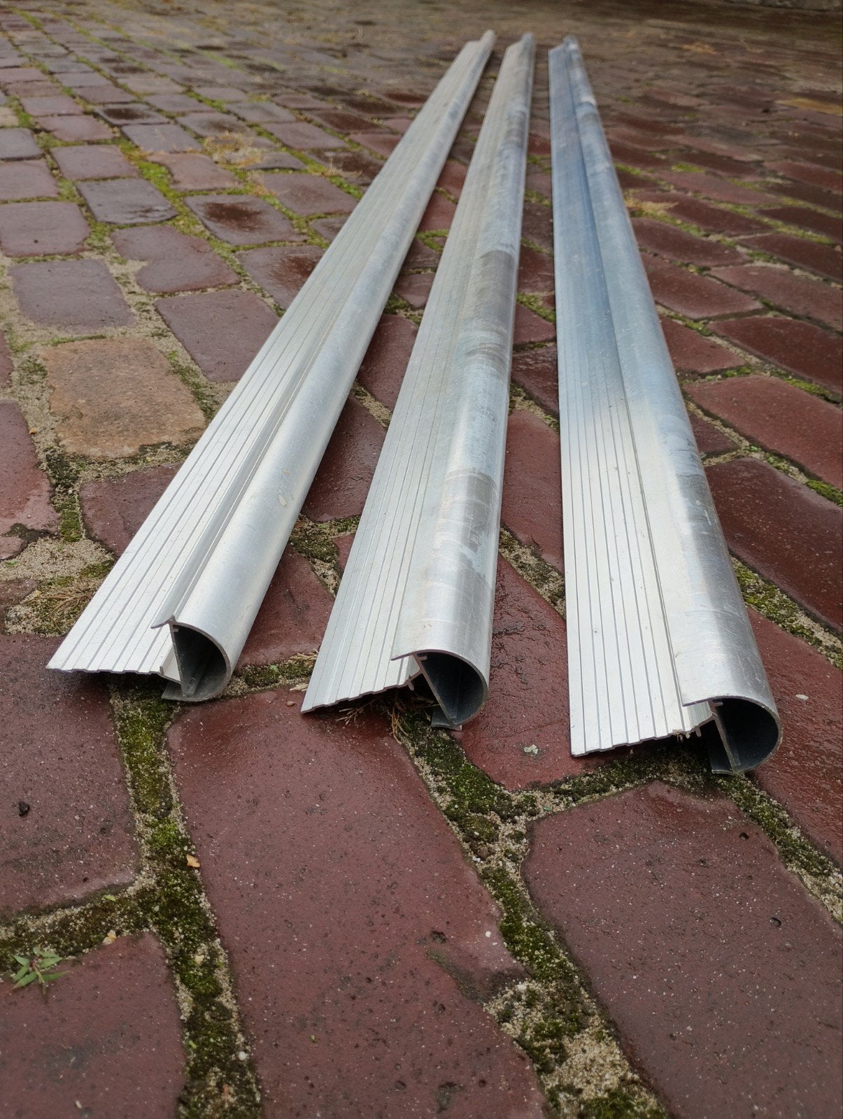 3x NIEUWE aluminium kraaltrim 40 x 70 - 2,5 mtr, Ophalen, Nieuw, Aluminium