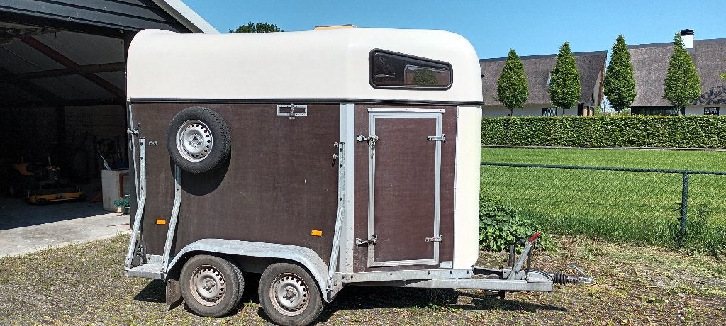 Paardentrailer Hotrarijs VT 1,5 paards/varkens/schapen, Ophalen, Gebruikt, Hout, 1½-paards trailer