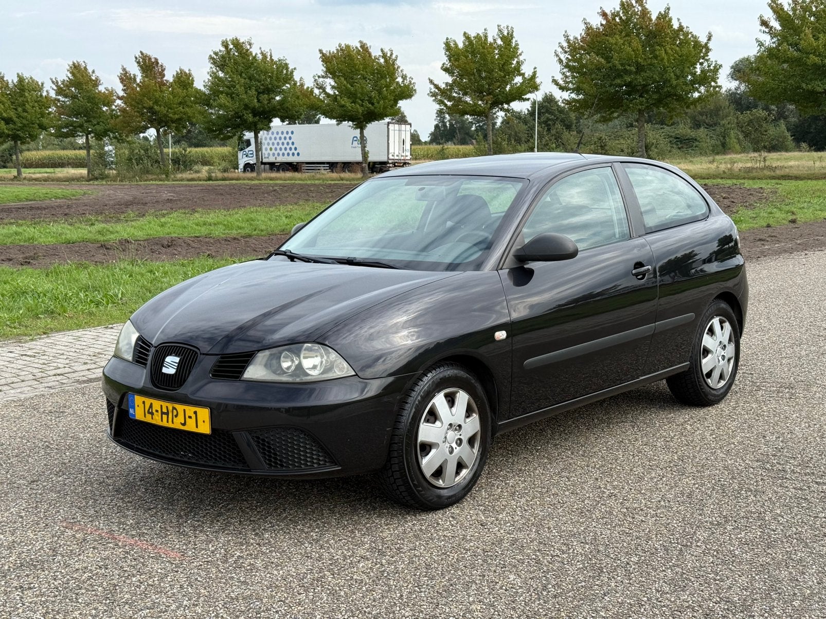 Seat Ibiza 1.2-12V Trekhaak | Cruisecontrol | Nieuwe Apk, Auto's, Voorwielaandrijving, 40 €/maand, 1198 cc, Bedrijf