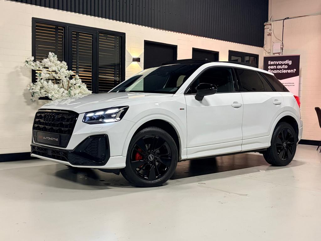 Audi Q2 35 TFSI 3x S-Line |Leder|Sfeer|Pano|Cam|Cruisecontro, Auto's, Audi, 4 cilinders, 150 pk, Wit, Leder