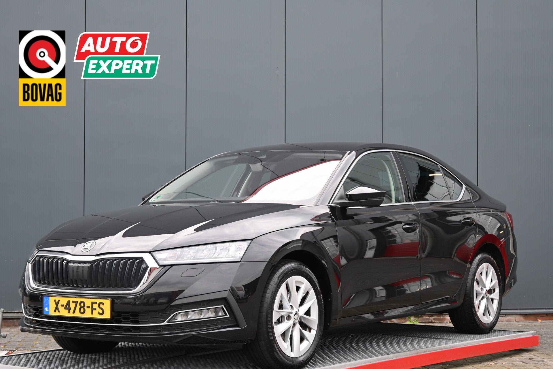 Skoda Octavia 1.0 e-TSI Business Edition Plus trekhaak, Auto's, Stof, Gebruikt, Zwart, Origineel Nederlands