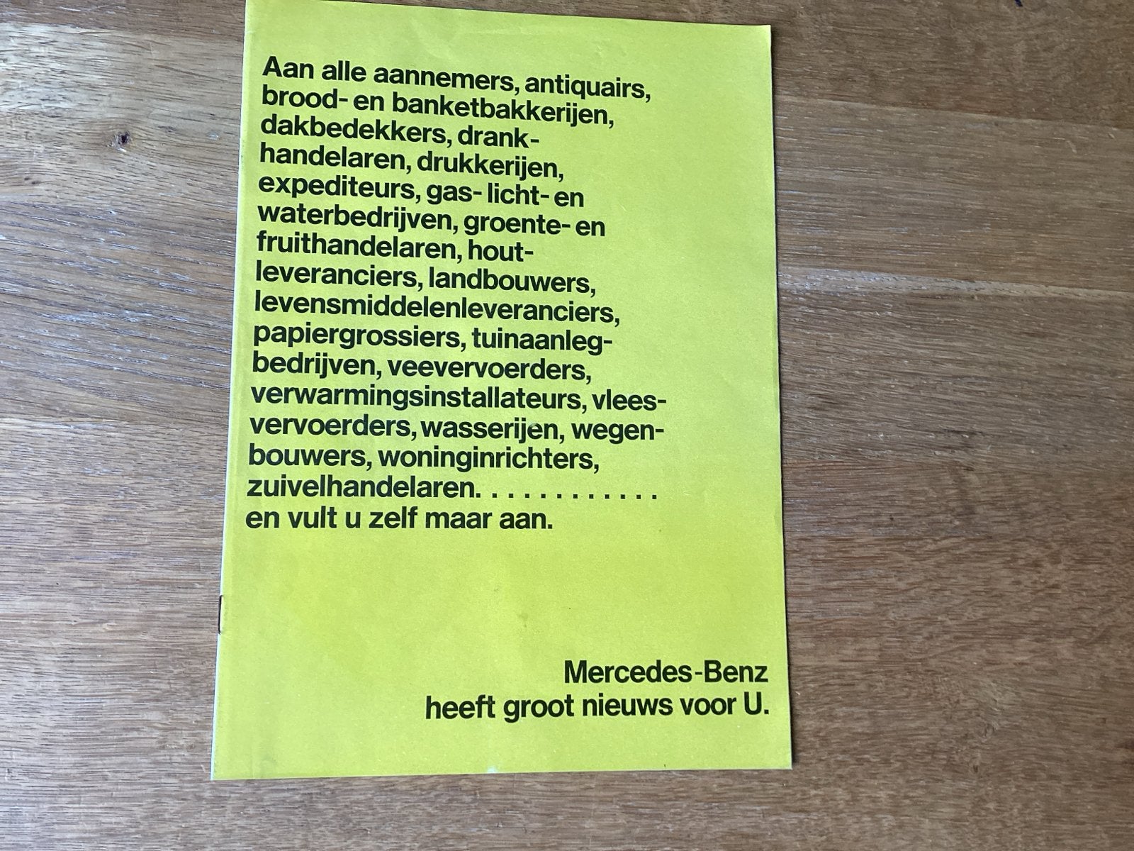 Mercedes-Benz Bedrijfswagens Brochure 1977, Ophalen of Verzenden, Gelezen, Mercedes