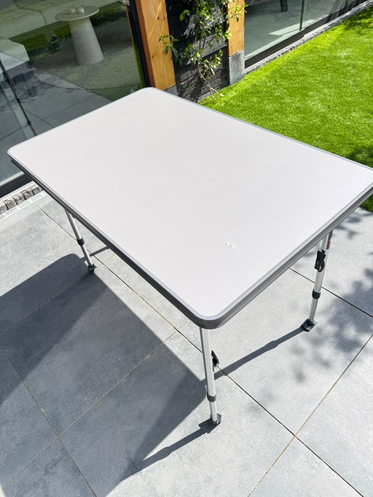 Crespo AP-246 tafel - 101 x 65 cm, Caravans en Kamperen, Ophalen of Verzenden, Zo goed als nieuw, Campingtafel