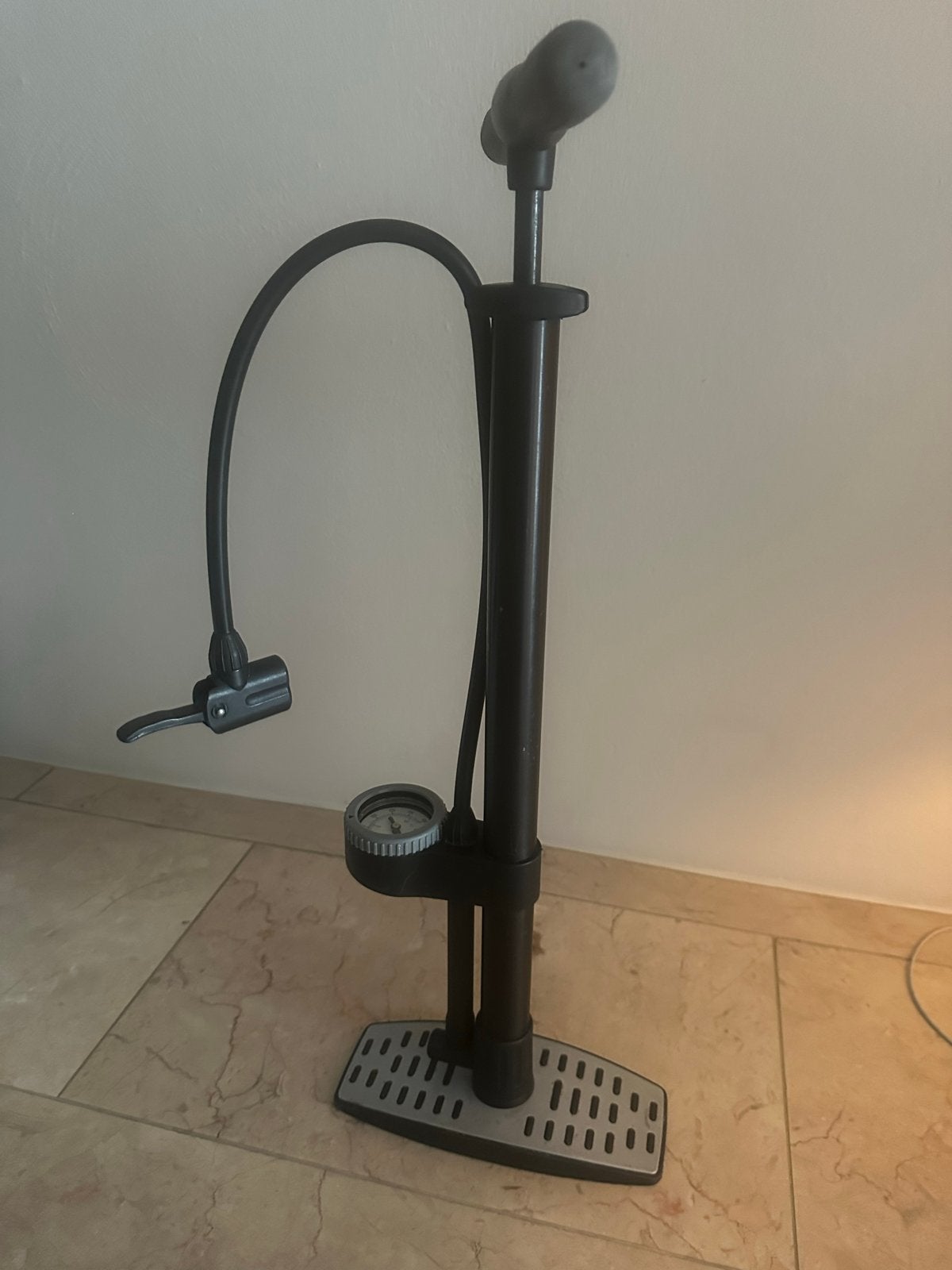 Cordo Ergo Flex fietspomp met drukmeter, Ophalen of Verzenden, Drukmeter, Gebruikt
