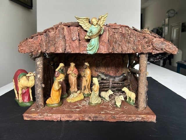 Kerststal met 20 figuren, Ophalen, Zo goed als nieuw