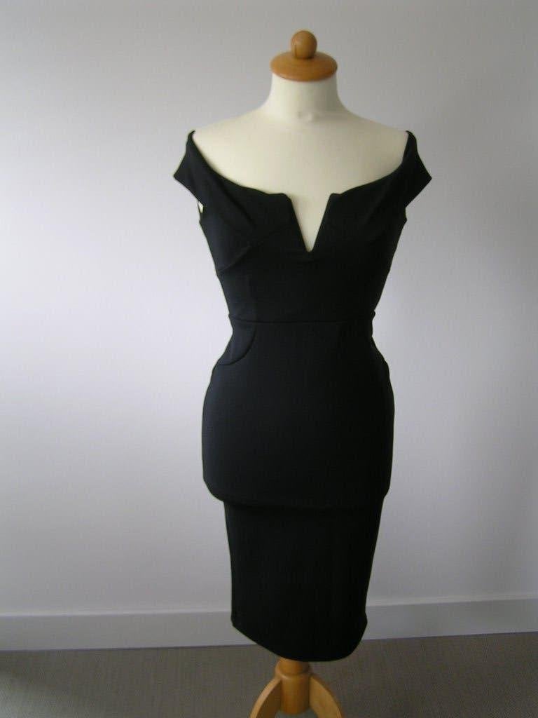 Zwarte off shoulder cocktailjurk Missguided maat 38., Kleding | Dames, Gelegenheidskleding, Maat 38/40 (M), Zwart, Nieuw, Cocktailjurk