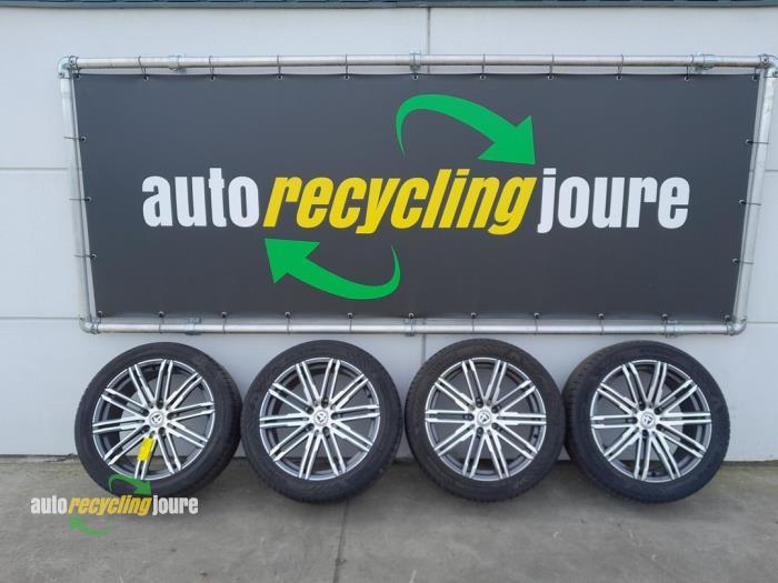 Velgen set + banden van een Volkswagen Touareg, Gebruikt, -, -, 3 maanden garantie