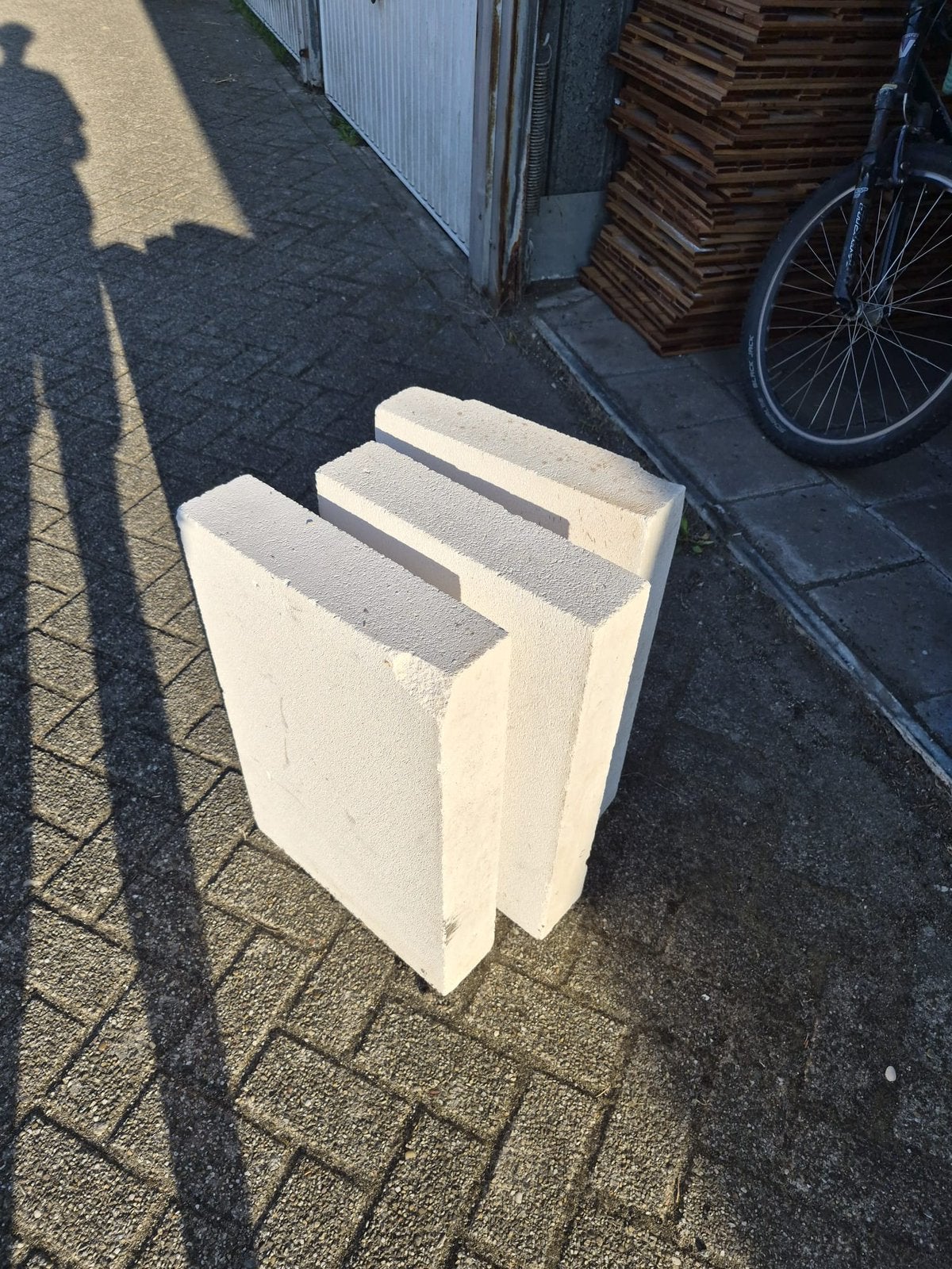 Gratis 3 blokken cellenbeton, Ophalen, Doos, 60 cm of meer, Minder dan 35 cm