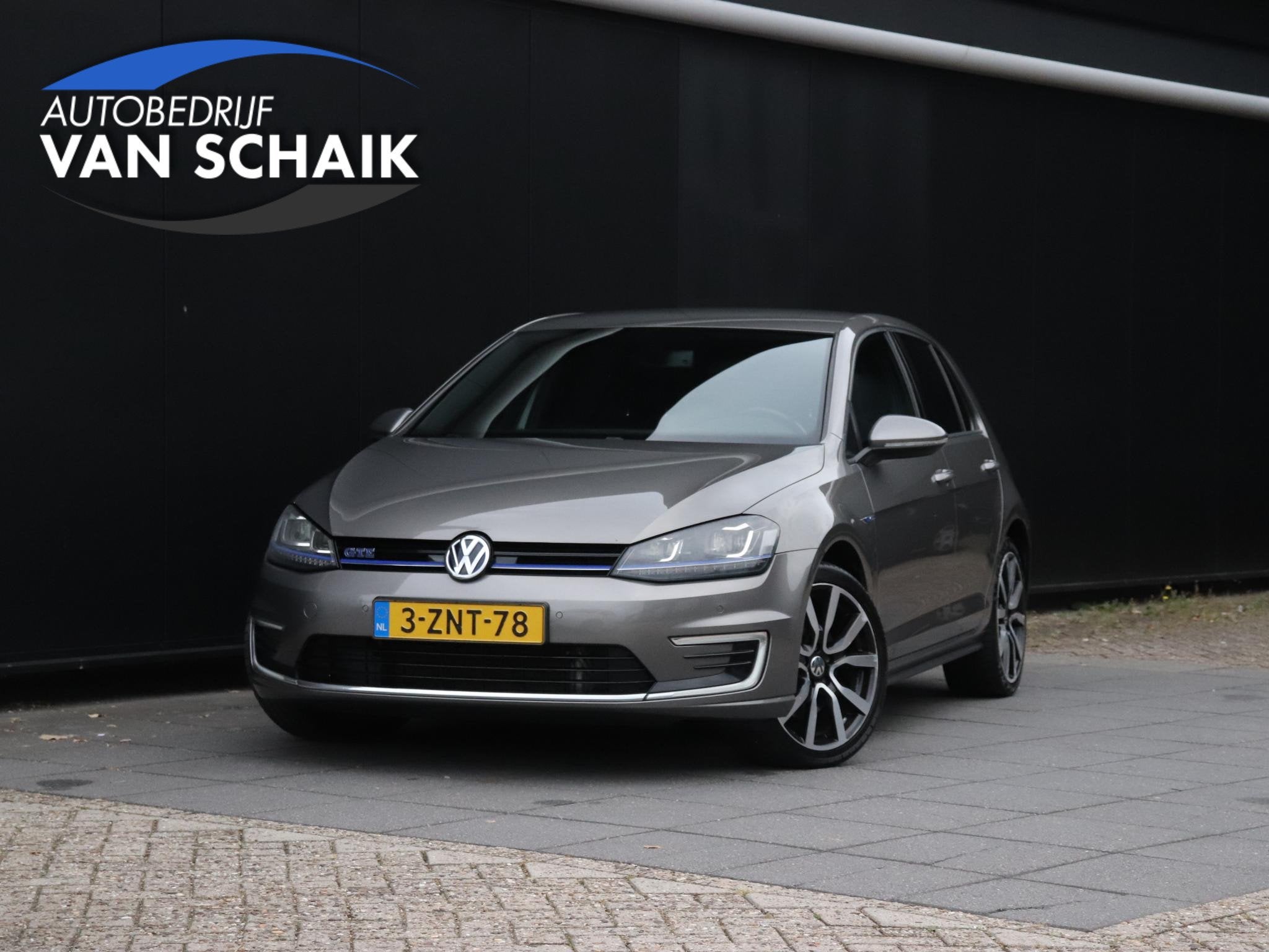 Volkswagen Golf 1.4 TSI GTE | DSG | PDC | TREKHAAK | CRUISE, Auto's, Stof, Gebruikt, 4 cilinders, 1499 kg