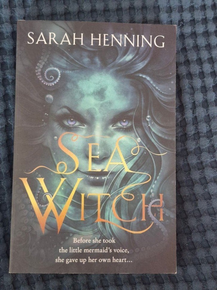Sea Witch en Sea Witch Rising - Sarah Henning (Engels), Ophalen of Verzenden, Gelezen, Sarah Henning
