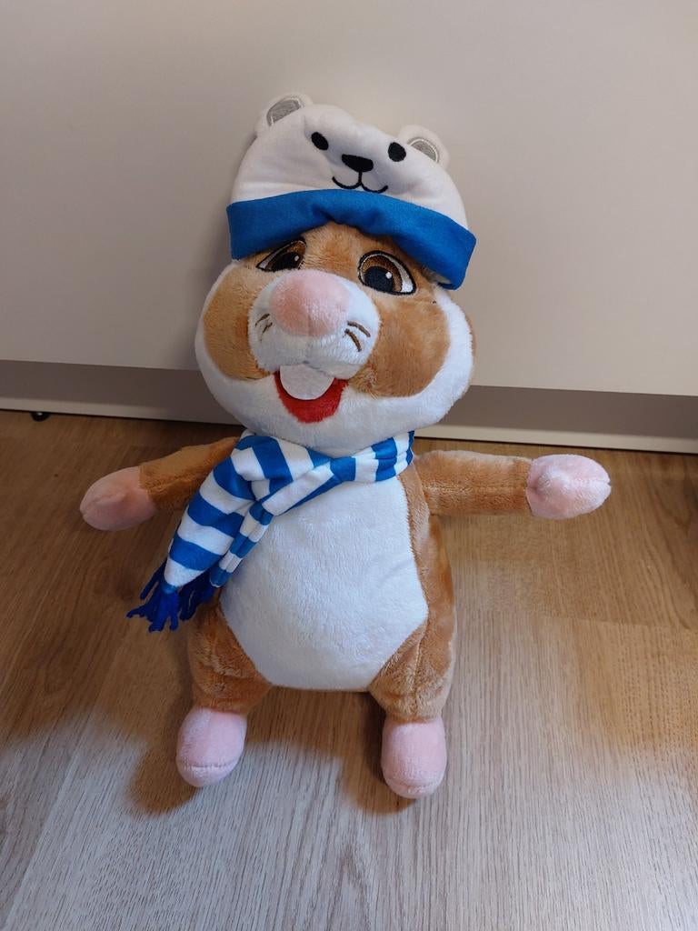 AH hamster knuffel winter met muts en sjaal, Ophalen of Verzenden, Overige typen
