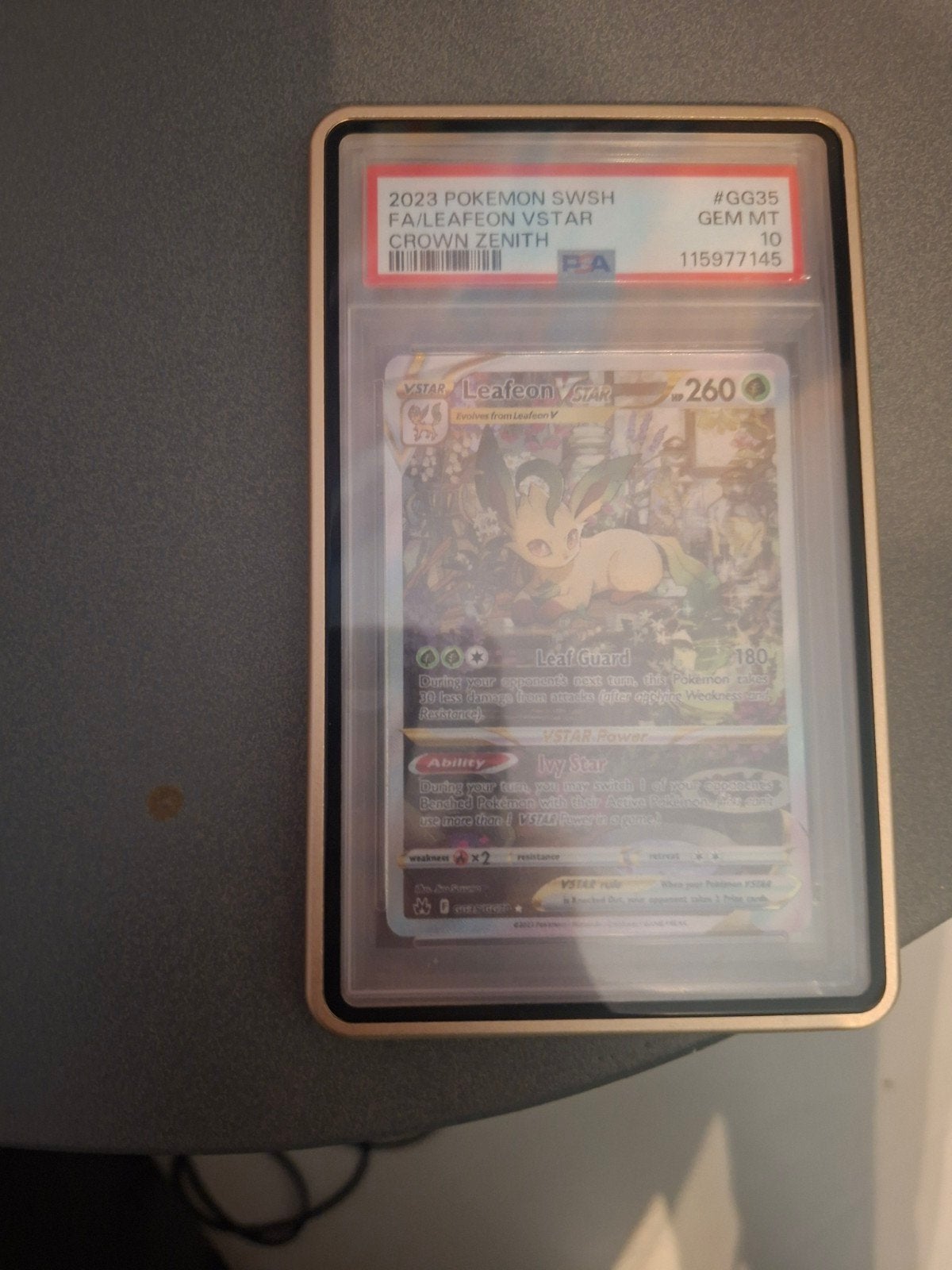 Leafeon VSTAR PSA 10 Pokémon Crown Zenith GG35/GG70, Hobby en Vrije tijd, Verzamelkaartspellen | Pokémon, Ophalen of Verzenden