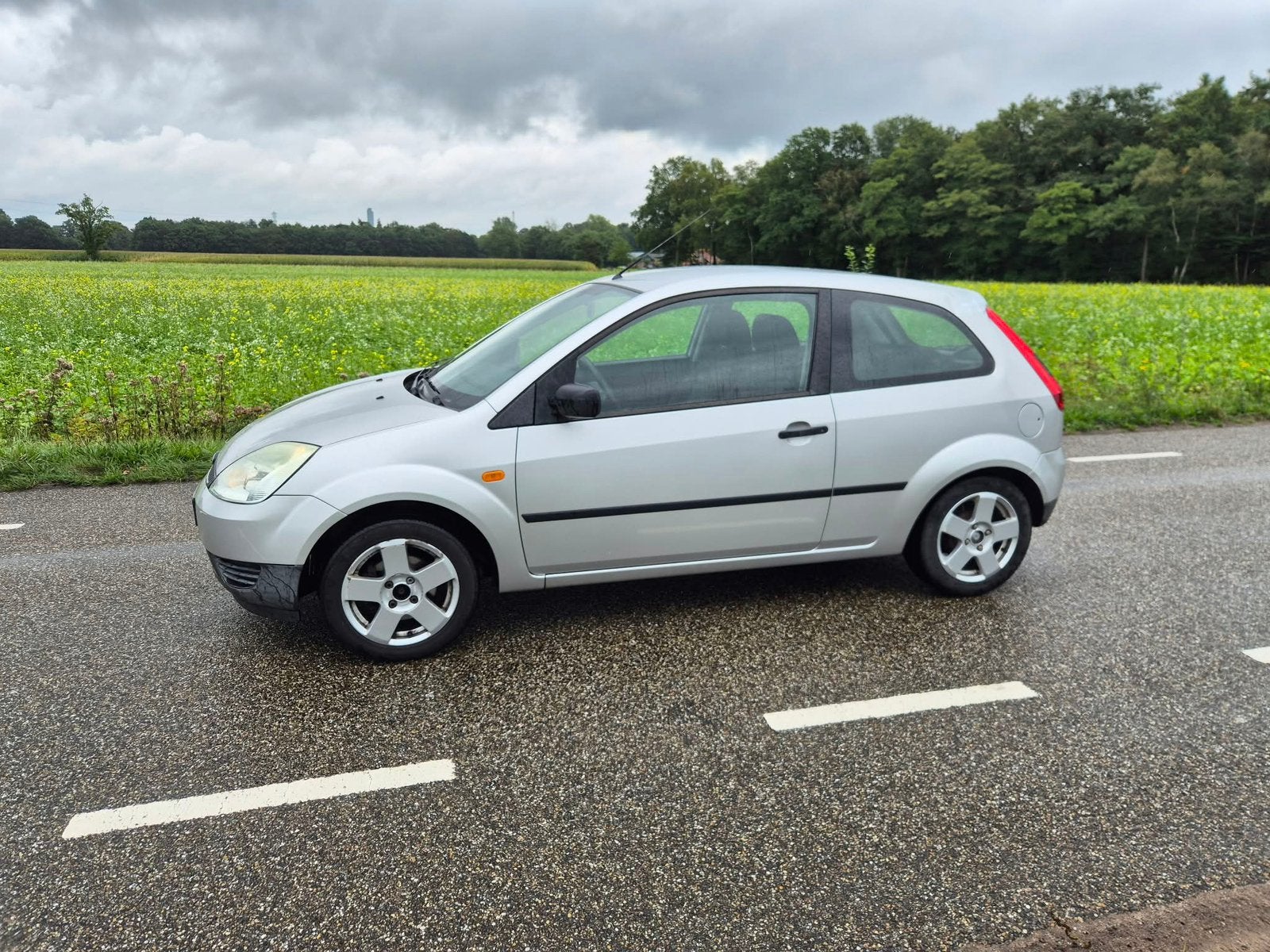 Ford Fiësta 1.3 8V 3DR 2005, Auto's, 1299 cc, 40 €/maand, 4 cilinders, Origineel Nederlands