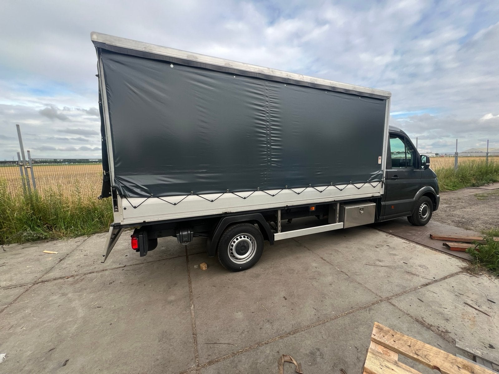 Gevraagd  metalen  pallets   0650526928, Ophalen