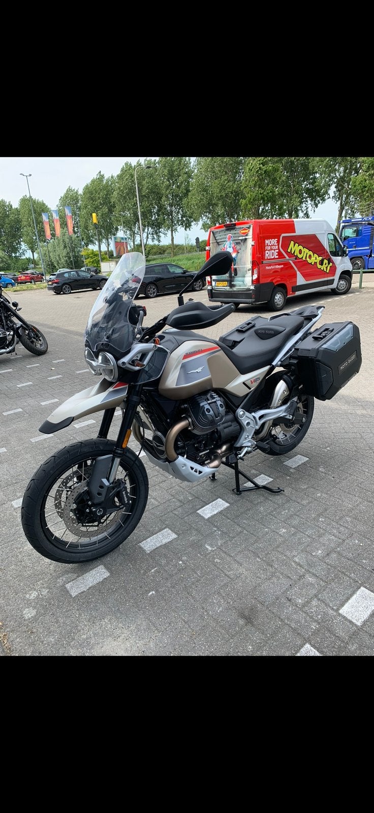 V85 tt travel 6-2025, Particulier, Toermotor