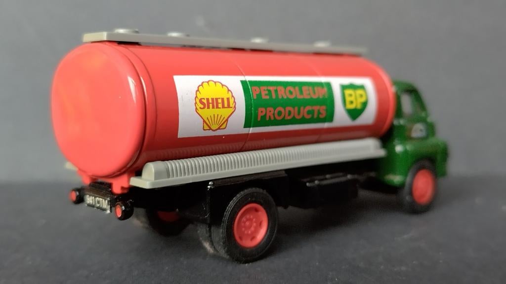 Big Bedford Castrol Tanker 1:64 Lledo Vanguards Pol, Verzenden, ., Nieuw, Bus of Vrachtwagen