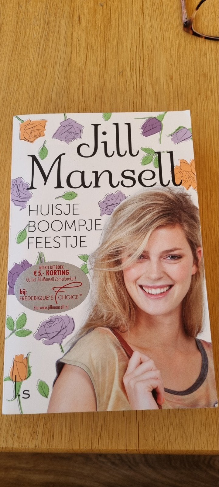 Jill Mansell - Huisje boompje feestje, Ophalen of Verzenden, Zo goed als nieuw, Jill Mansell