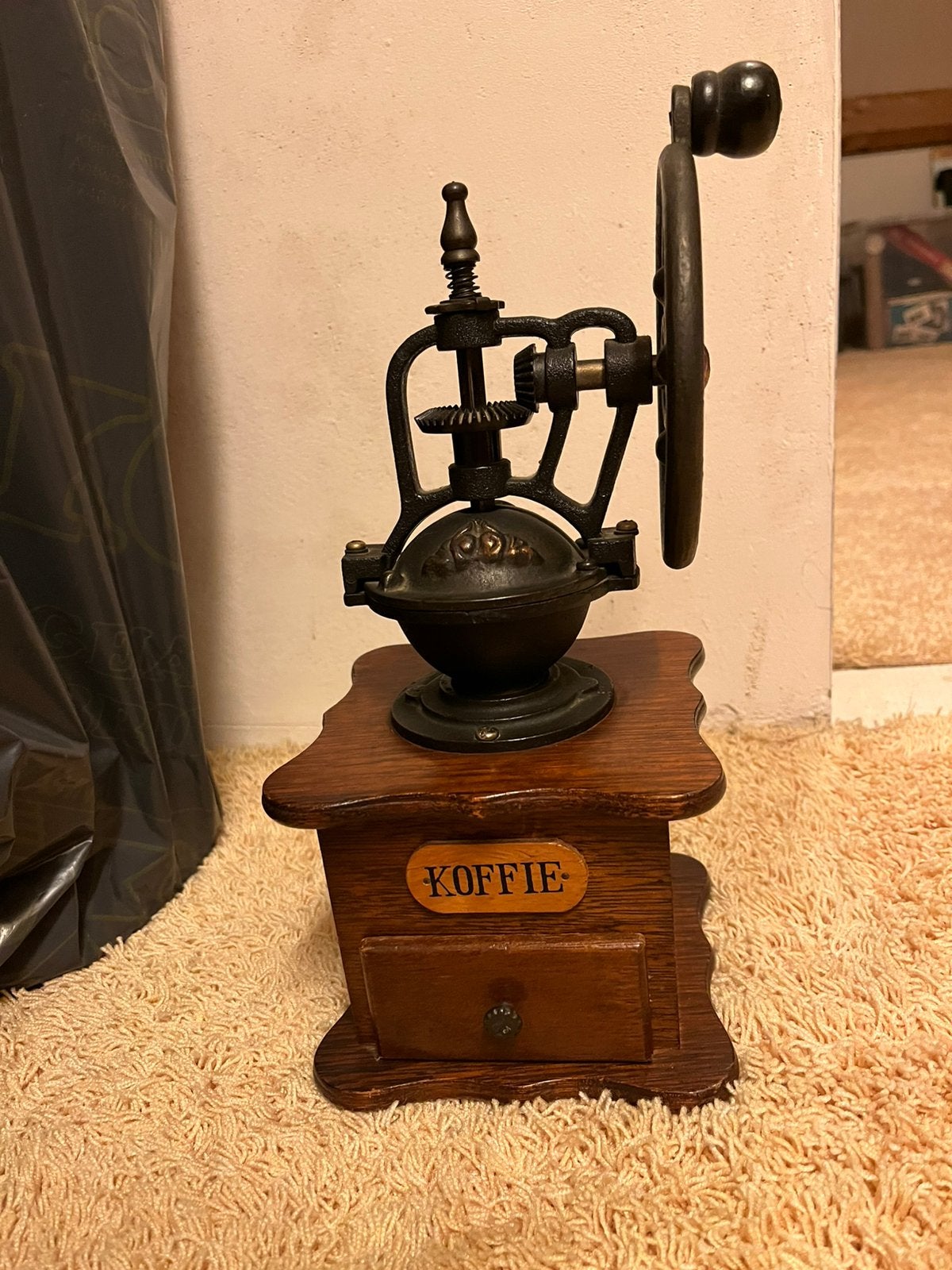 Vintage/antieke koffiemolen hout/gietijzer, Antiek en Kunst, Antiek | Keukenbenodigdheden, Ophalen of Verzenden